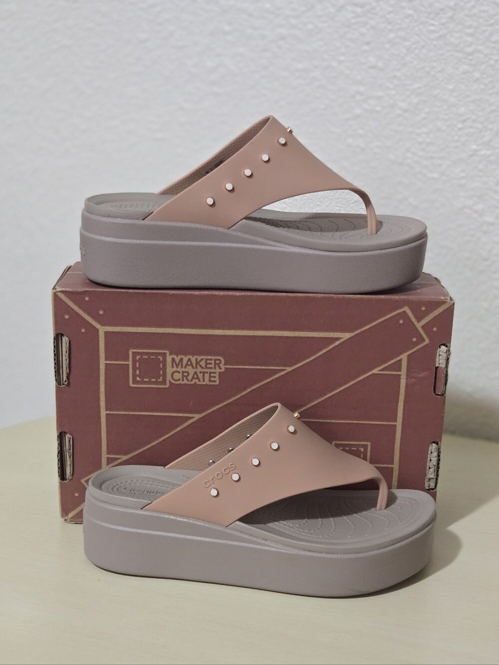 NEW Crocs Brooklyn Studded Flip Flop Sandals - Life Ride - Platform - Size 7 - Picture 6 of 11